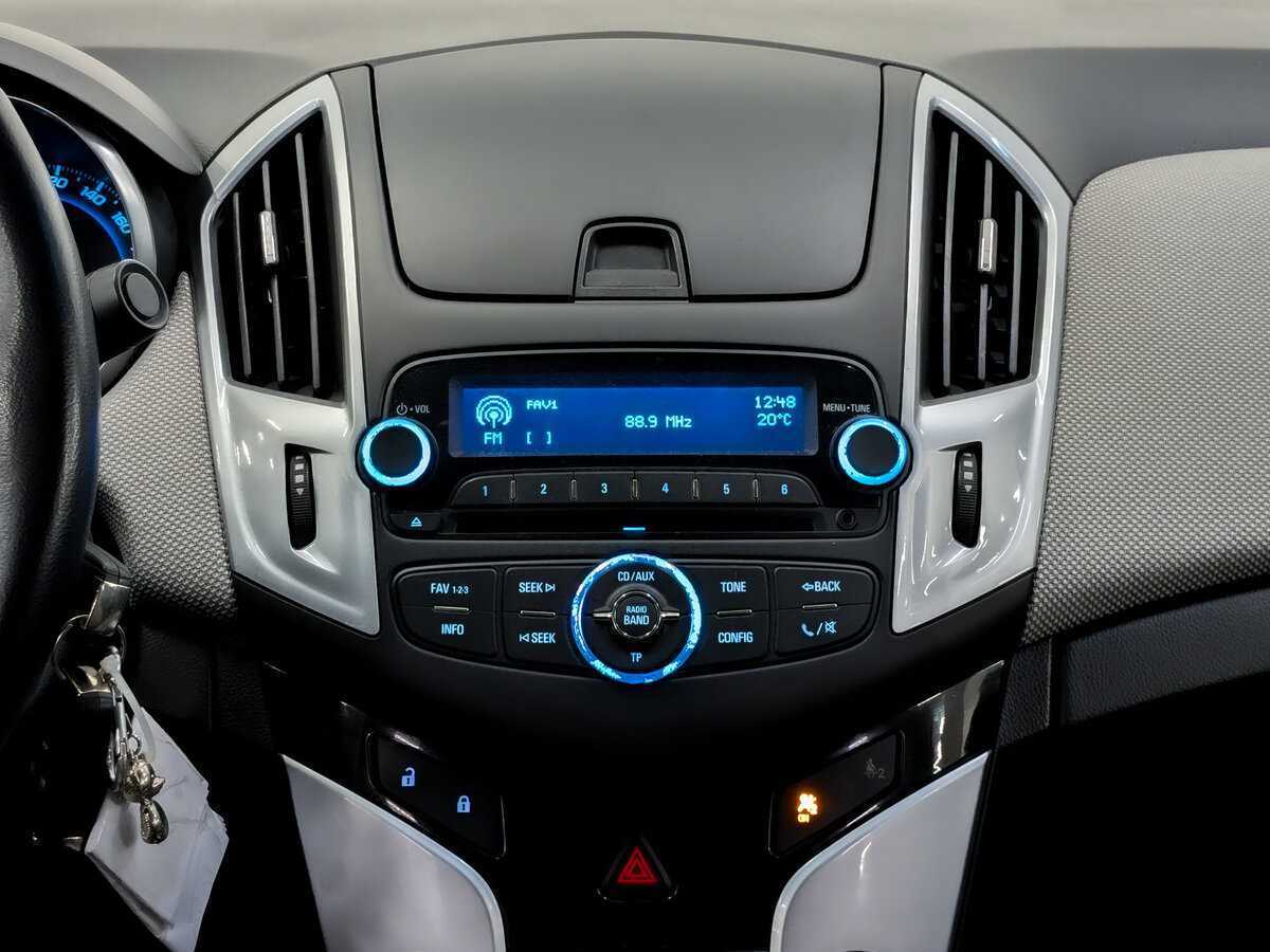 Chevrolet Cruze с пробегом — 2013 год. Фото: #14