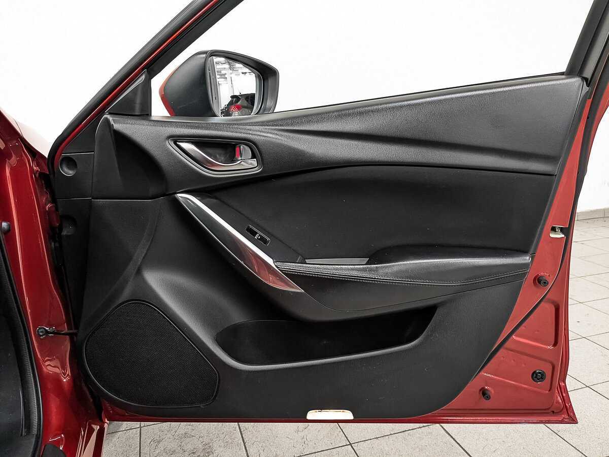 Mazda 6 с пробегом — 2018 год. Фото: #22