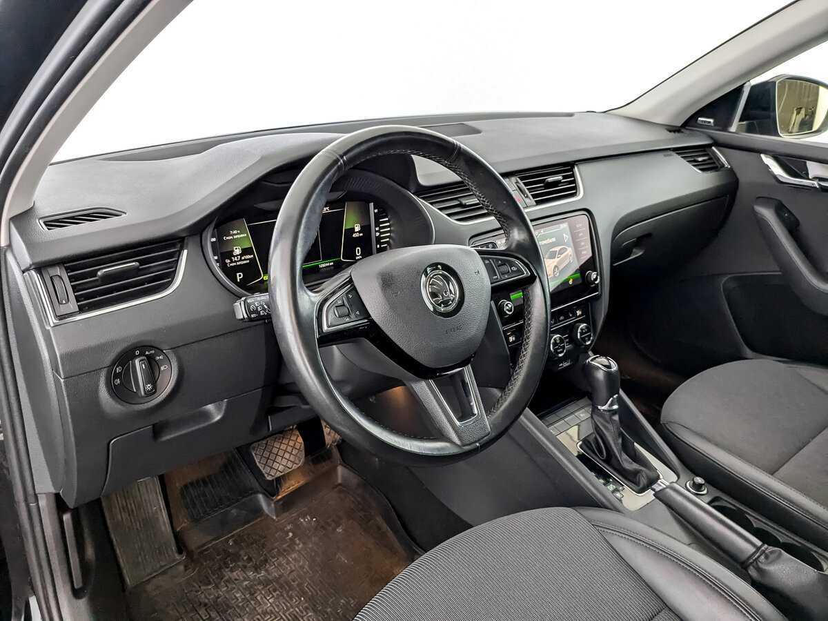 Skoda Octavia с пробегом — 2019 год. Фото: #15