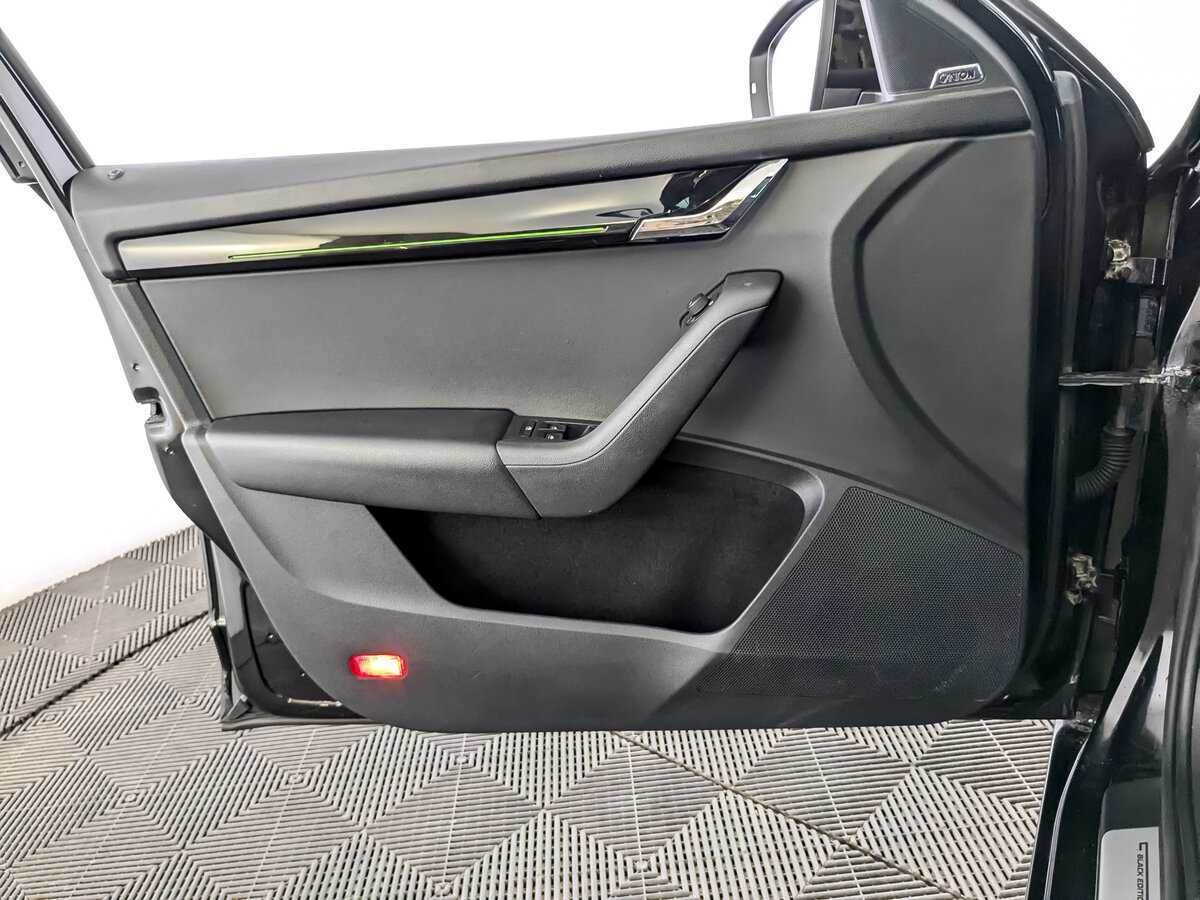 Skoda Octavia с пробегом — 2019 год. Фото: #18