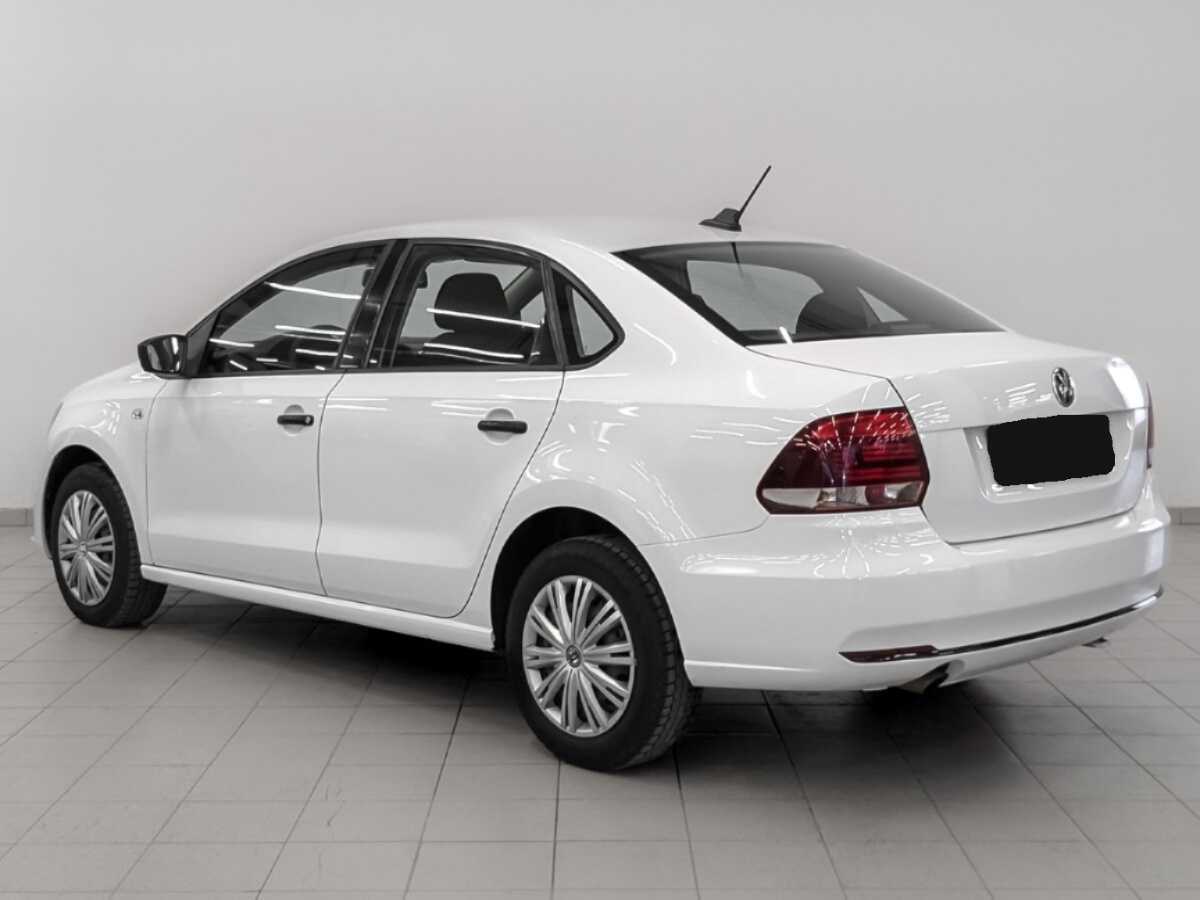 Volkswagen Polo с пробегом — 2020 год. Фото: #6