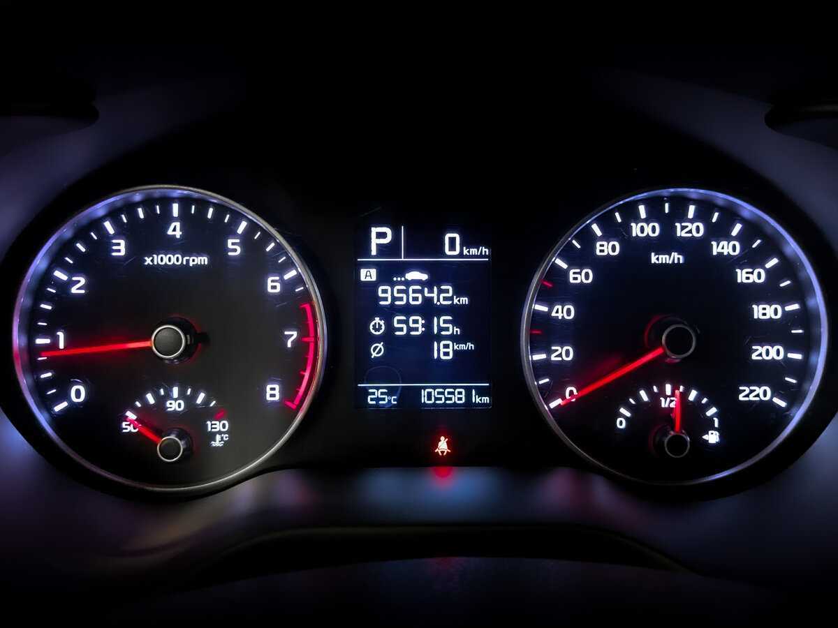 Kia Rio с пробегом — 2017 год. Фото: #12