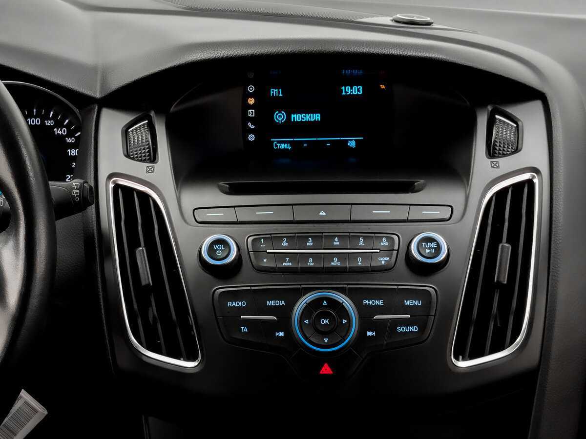 Ford Focus с пробегом — 2017 год. Фото: #14