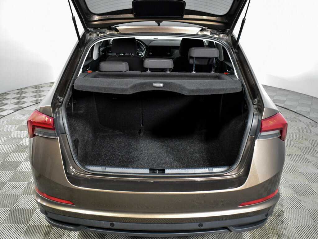 Skoda Rapid с пробегом — 2020 год. Фото: #18