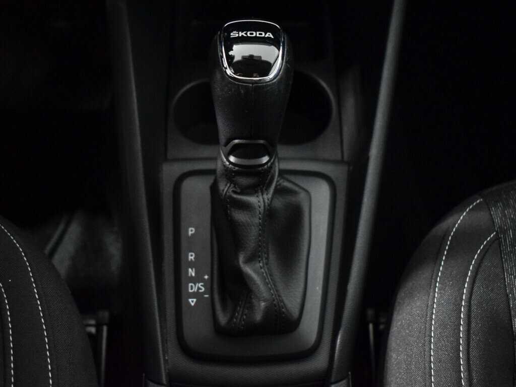 Skoda Rapid с пробегом — 2020 год. Фото: #9