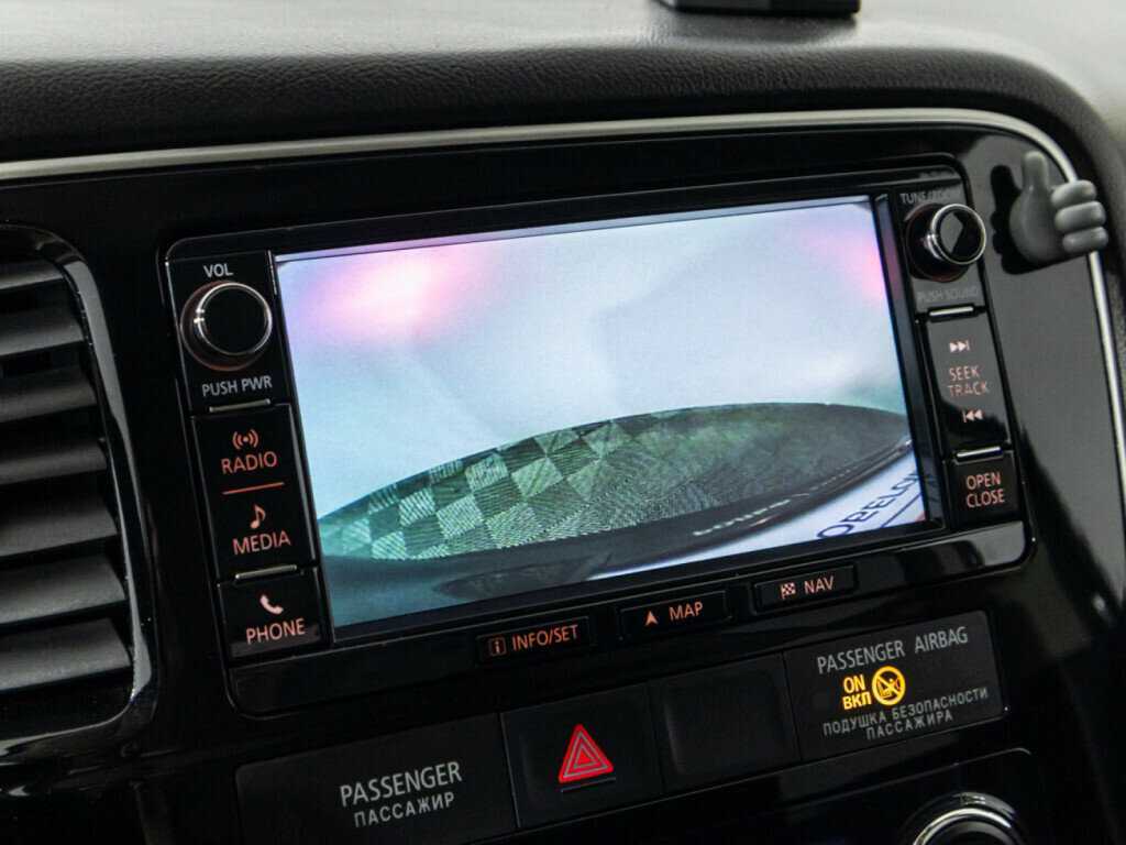 Mitsubishi Outlander с пробегом — 2016 год. Фото: #15