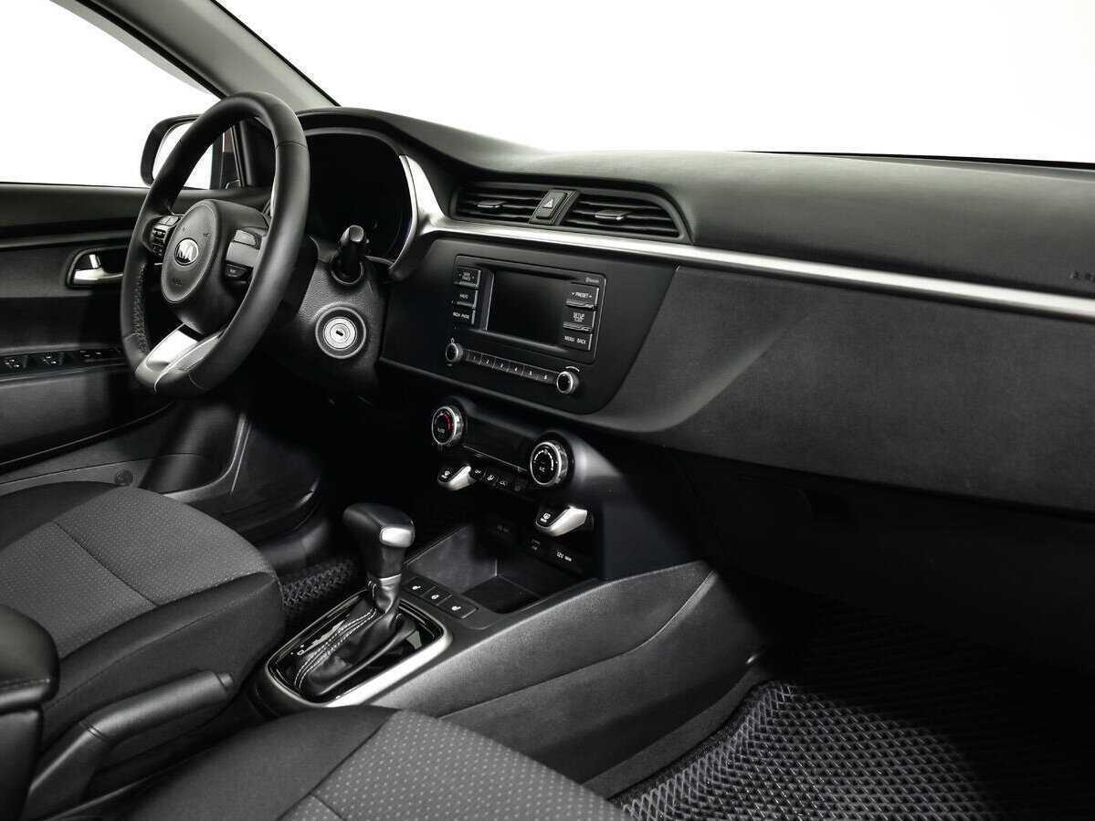 Kia Rio с пробегом — 2021 год. Фото: #8
