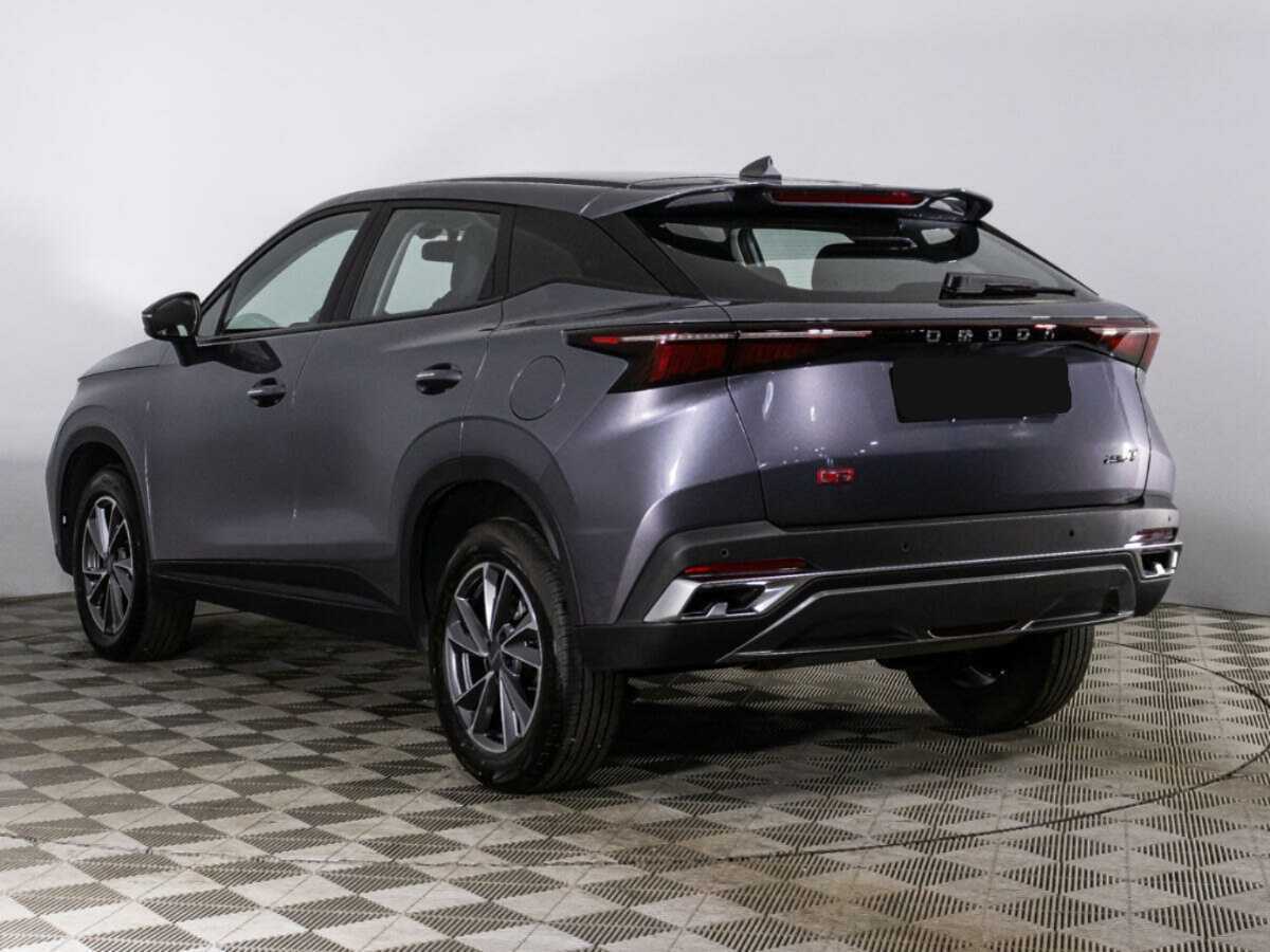 OMODA C5 с пробегом — 2024 год. Фото: #6