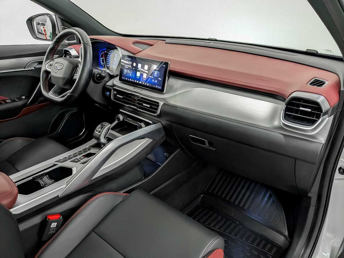 Geely Coolray с пробегом — 2021 год. Фото: #10