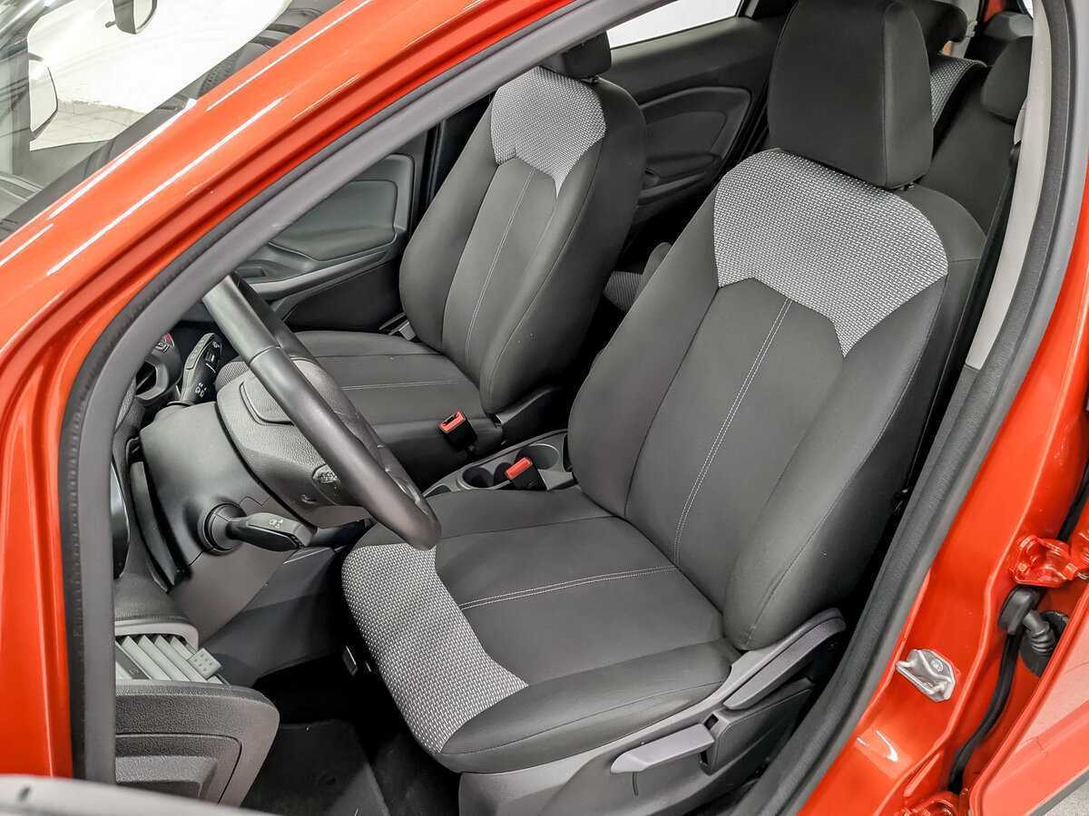 Ford EcoSport с пробегом — 2016 год. Фото: #17