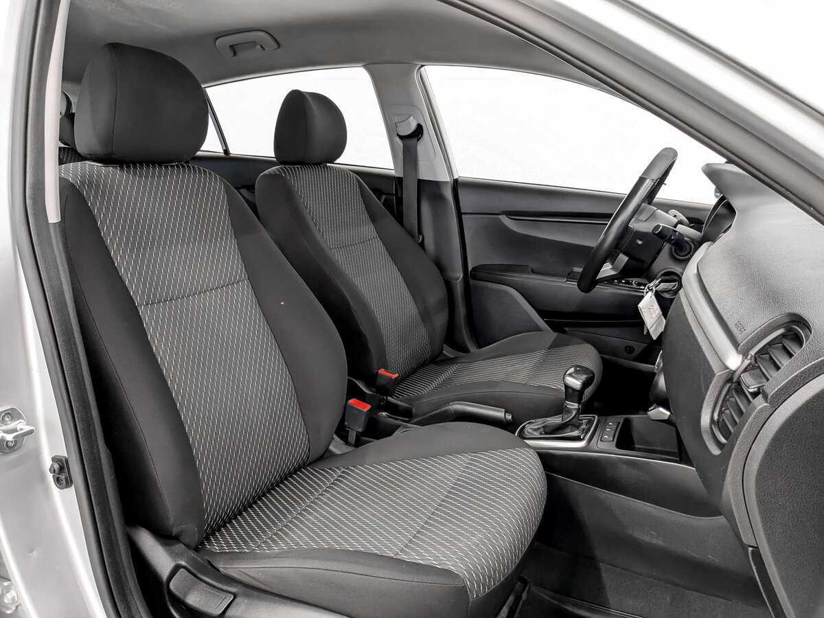 Kia Rio с пробегом — 2020 год. Фото: #19