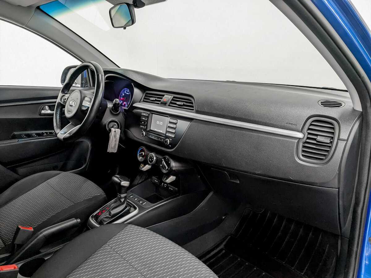 Kia Rio с пробегом — 2020 год. Фото: #9