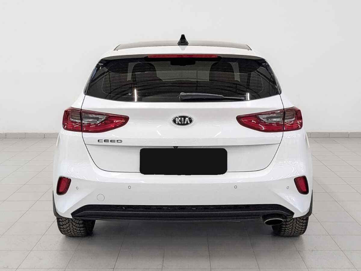 Kia Ceed с пробегом — 2018 год. Фото: #5