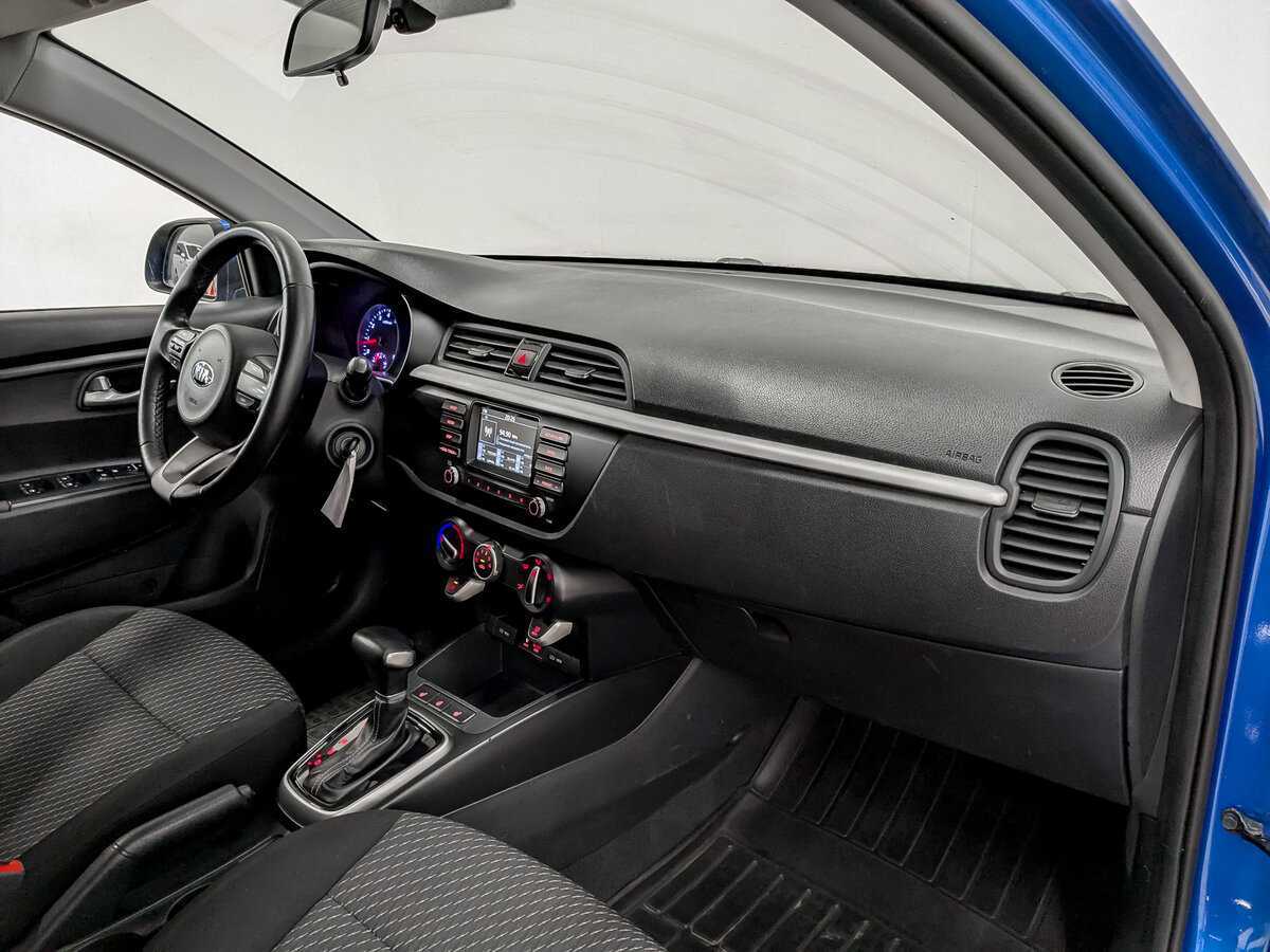 Kia Rio с пробегом — 2020 год. Фото: #10