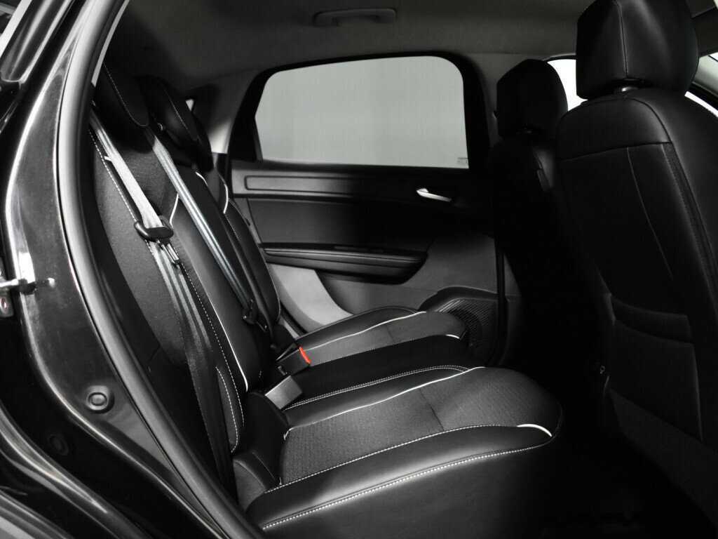 Renault Arkana с пробегом — 2021 год. Фото: #9