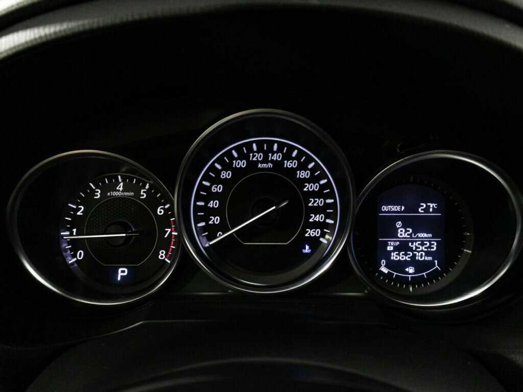 Mazda 6 с пробегом — 2014 год. Фото: #11