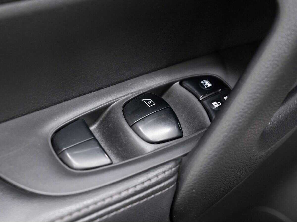 Nissan X-Trail с пробегом — 2017 год. Фото: #17