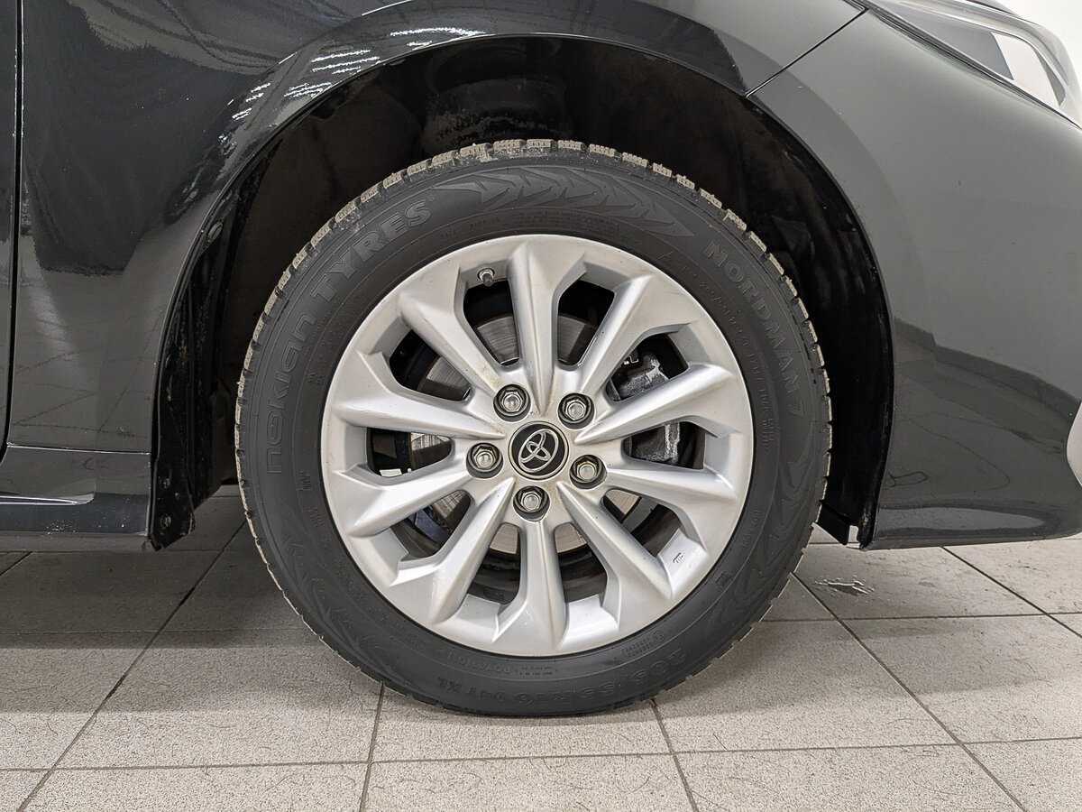 Toyota Corolla с пробегом — 2019 год. Фото: #11