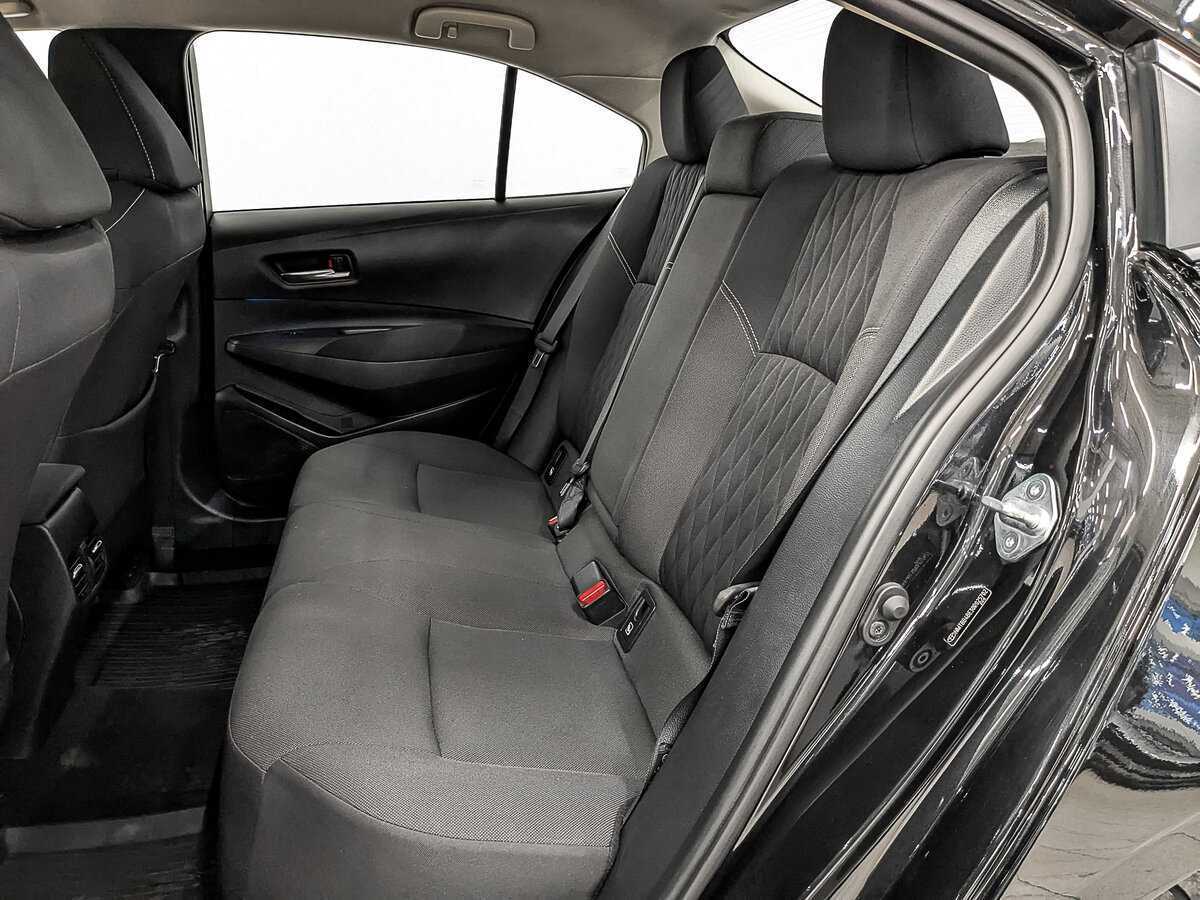Toyota Corolla с пробегом — 2019 год. Фото: #17