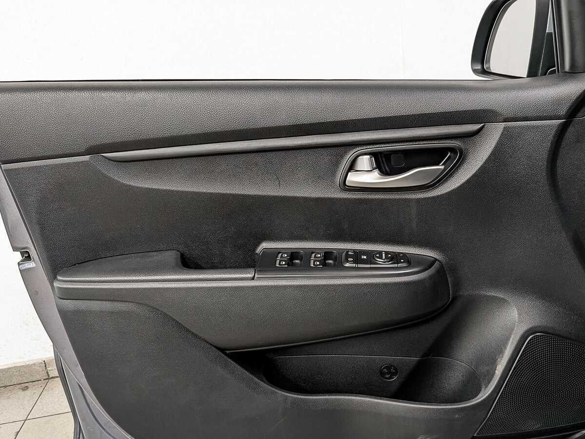 Kia Rio с пробегом — 2020 год. Фото: #15
