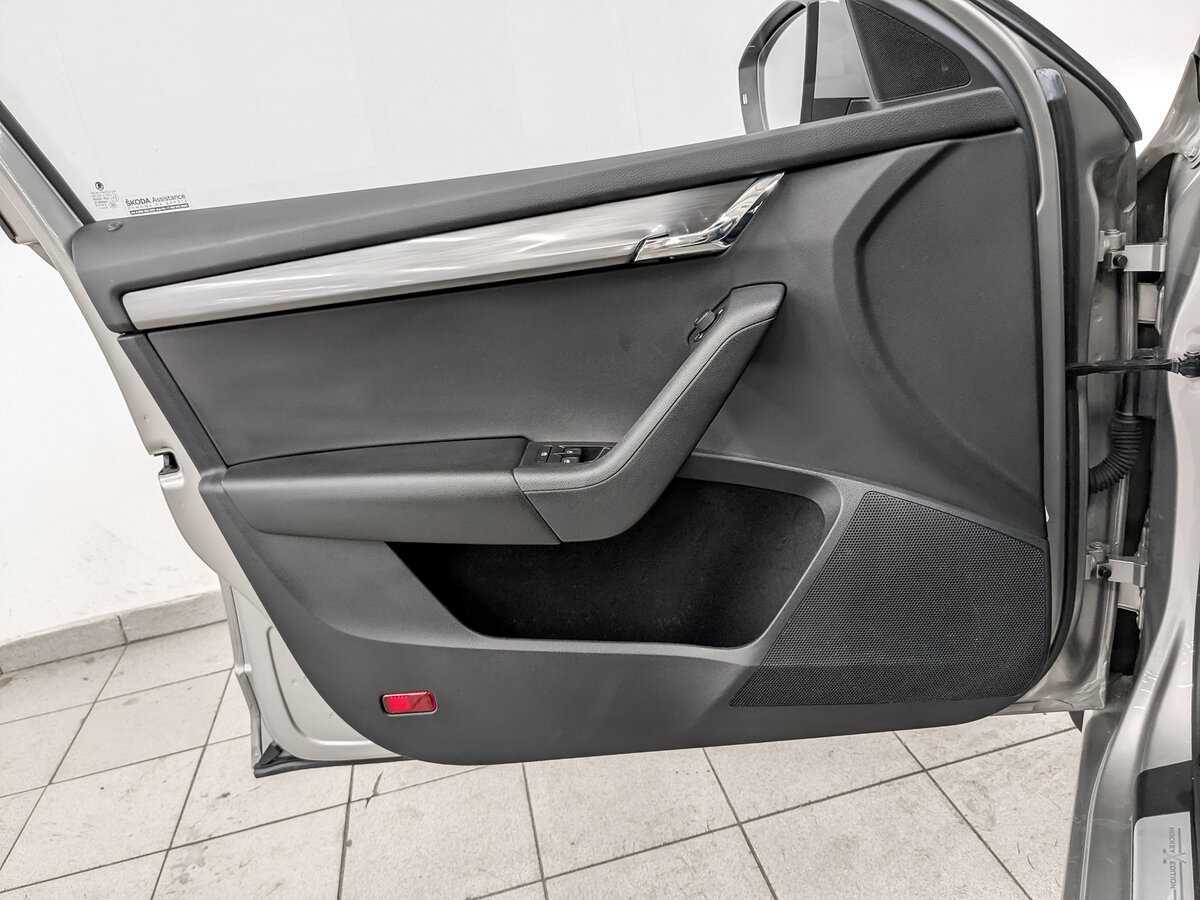 Skoda Octavia с пробегом — 2020 год. Фото: #16