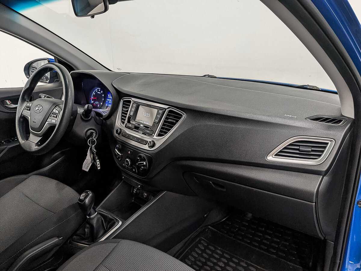 Hyundai Solaris с пробегом — 2020 год. Фото: #10