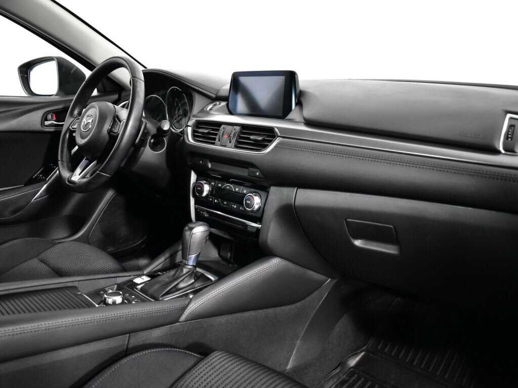 Mazda 6 с пробегом — 2018 год. Фото: #8