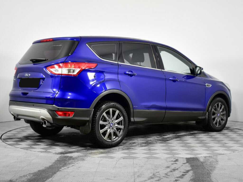 Ford Kuga с пробегом — 2015 год. Фото: #4