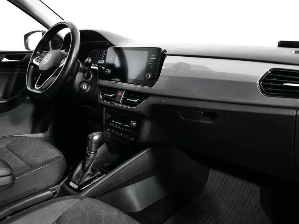 Volkswagen Polo с пробегом — 2021 год. Фото: #8