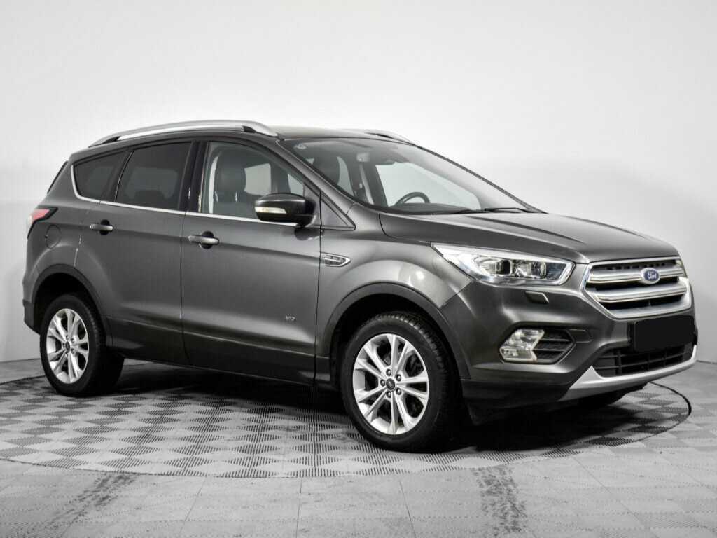 Ford Kuga с пробегом — 2017 год. Фото: #2