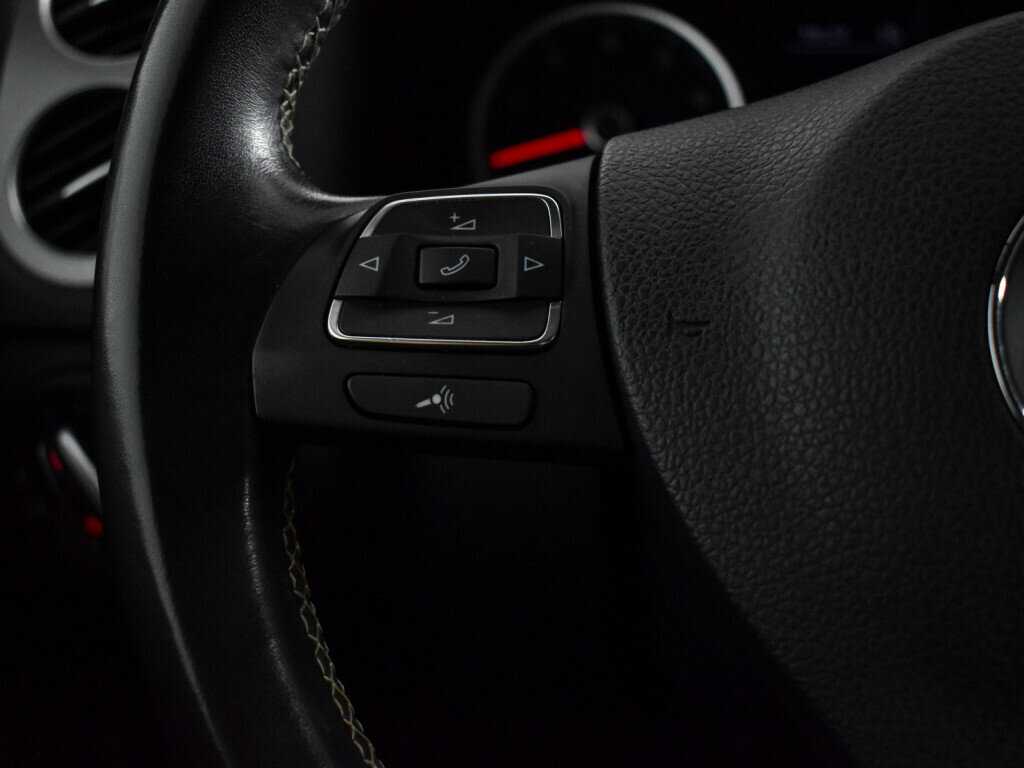 Volkswagen Tiguan с пробегом — 2016 год. Фото: #15