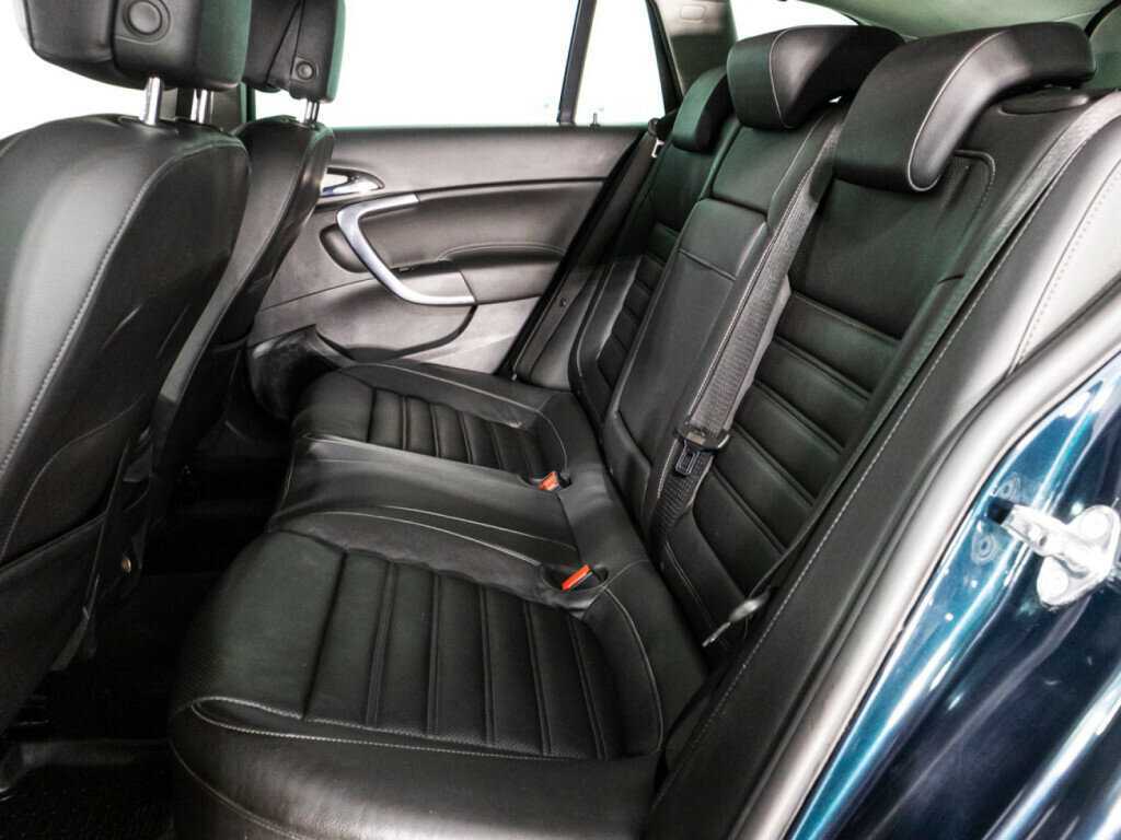 Opel Insignia с пробегом — 2014 год. Фото: #8