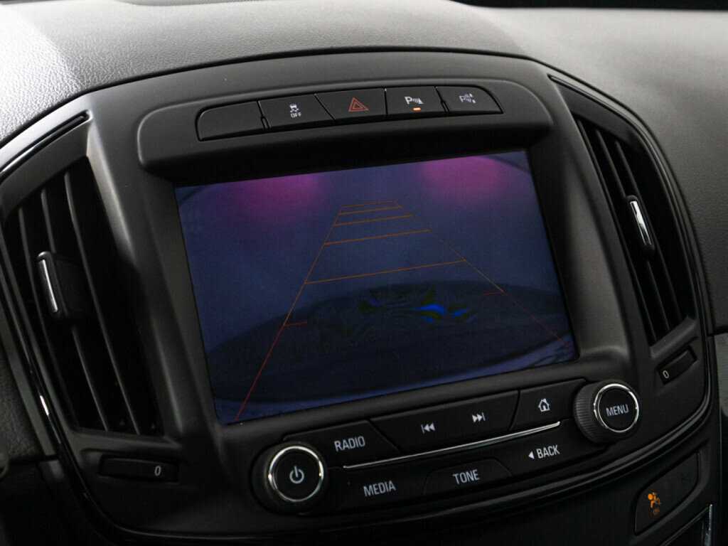 Opel Insignia с пробегом — 2014 год. Фото: #16