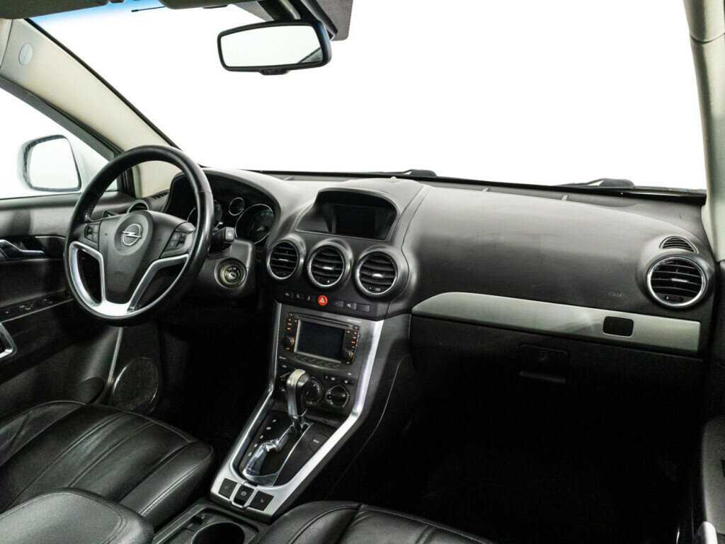 Opel Antara с пробегом — 2013 год. Фото: #6