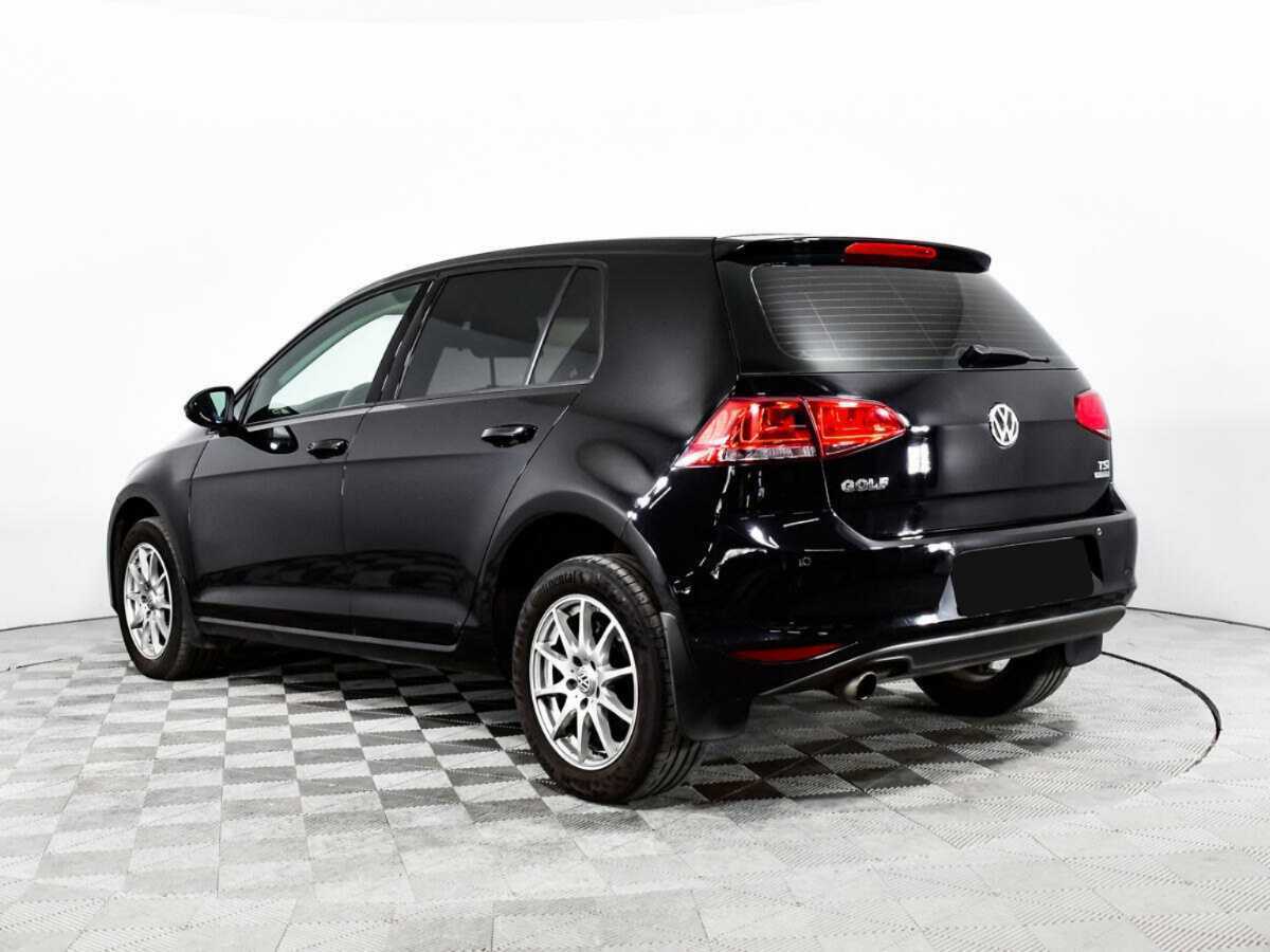 Volkswagen Golf с пробегом — 2013 год. Фото: #6