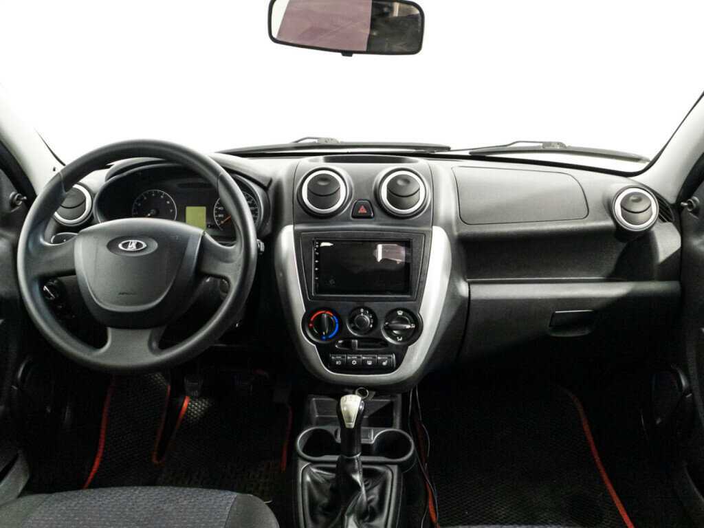 Lada (ВАЗ) Granta с пробегом — 2016 год. Фото: #12