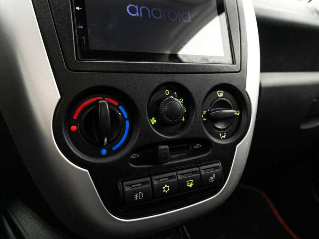 Lada (ВАЗ) Granta с пробегом — 2016 год. Фото: #14