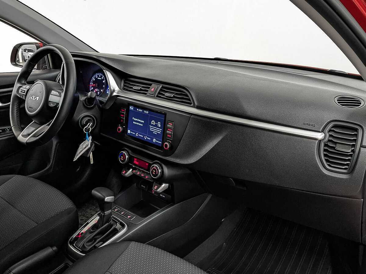 Kia Rio с пробегом — 2021 год. Фото: #12