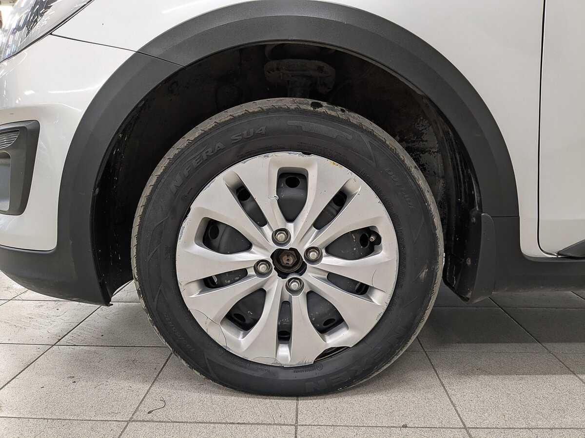 Kia Rio с пробегом — 2020 год. Фото: #11