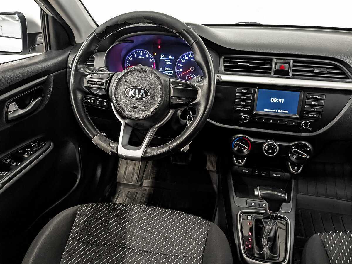 Kia Rio с пробегом — 2020 год. Фото: #25