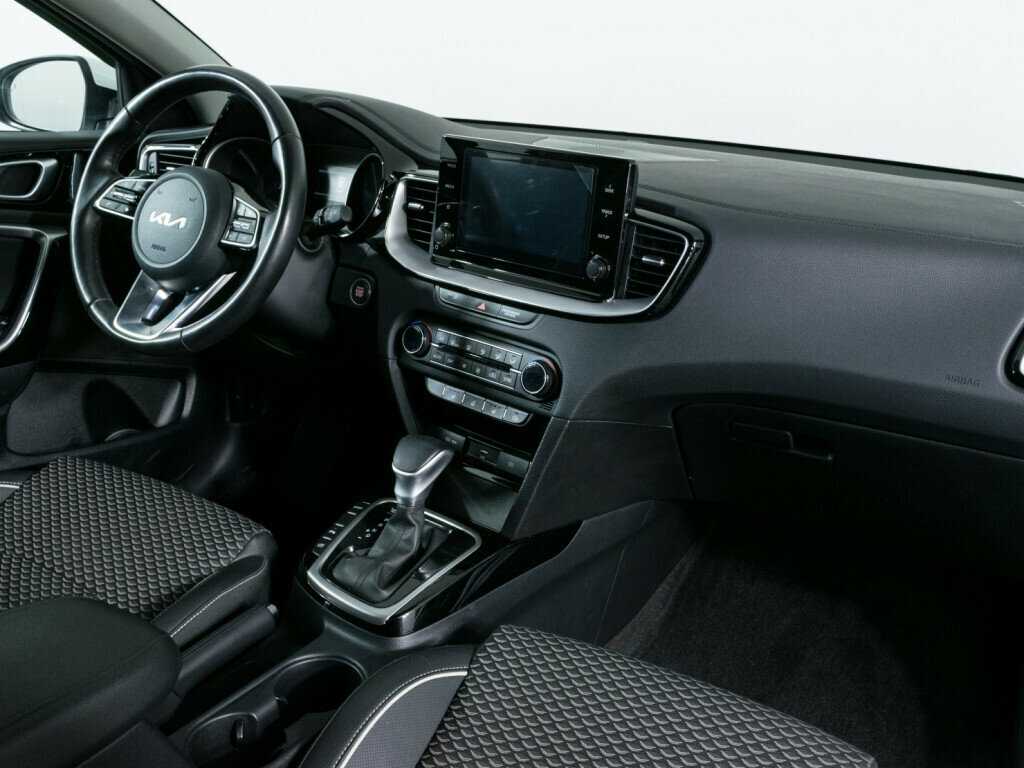 Kia Ceed с пробегом — 2022 год. Фото: #7