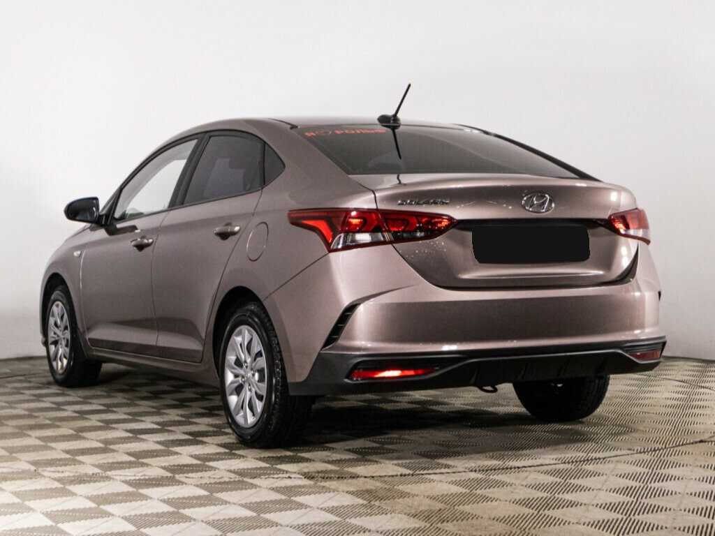 Hyundai Solaris с пробегом — 2020 год. Фото: #6