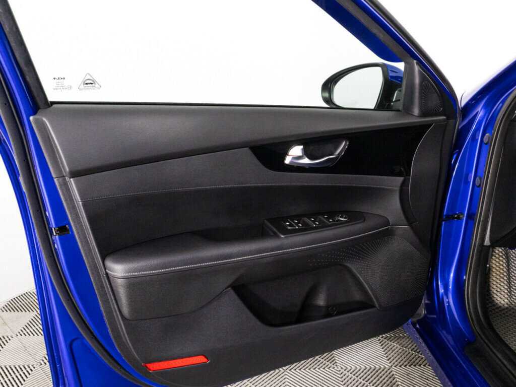 Kia Cerato с пробегом — 2022 год. Фото: #22