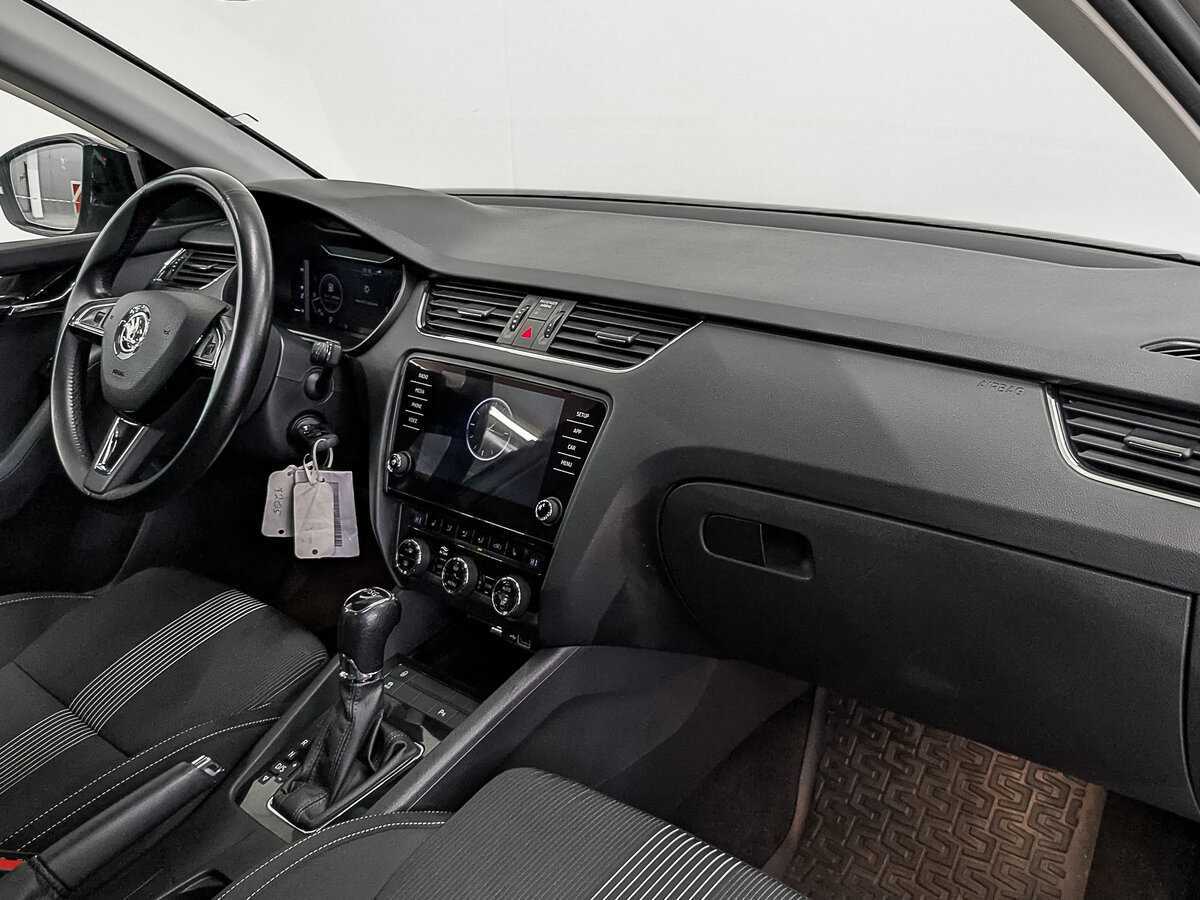 Skoda Octavia с пробегом — 2019 год. Фото: #12