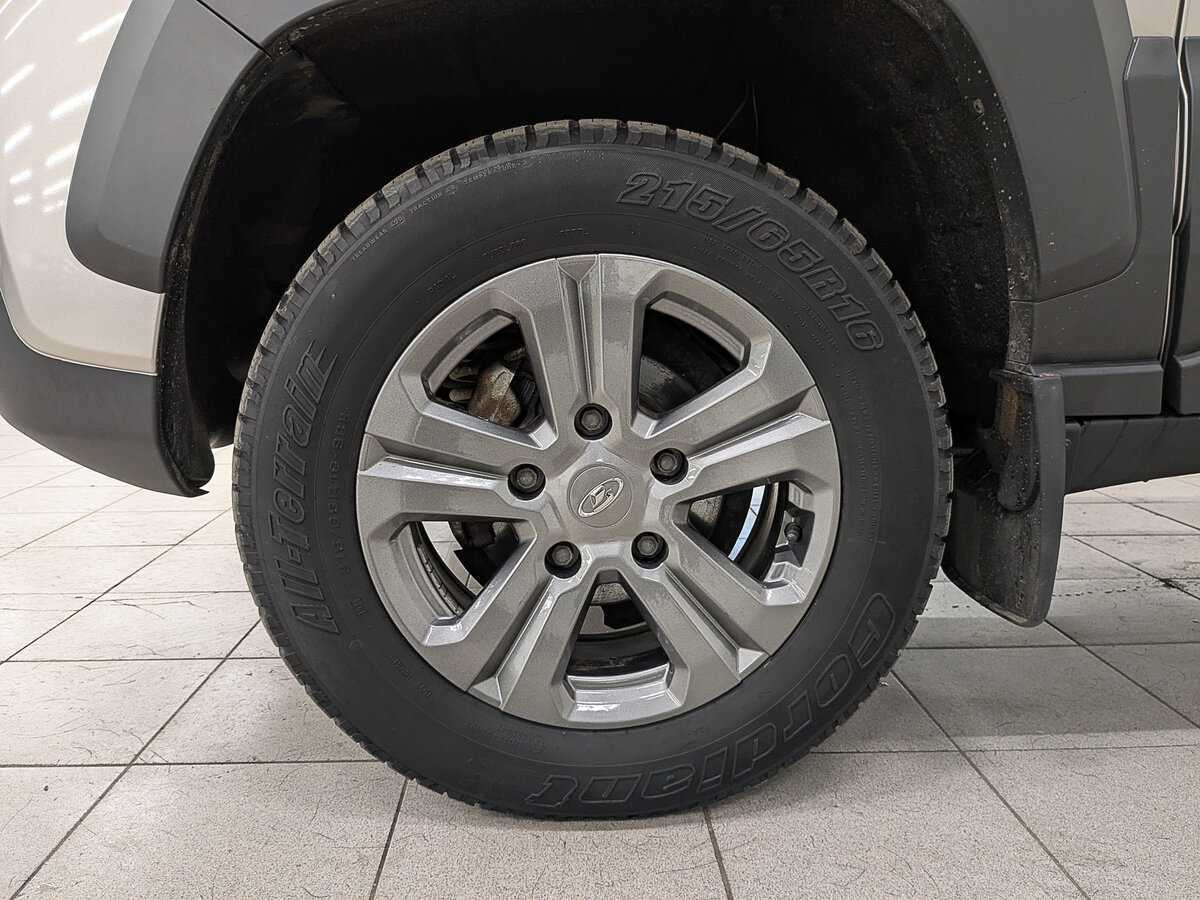 Lada (ВАЗ) Niva с пробегом — 2021 год. Фото: #11