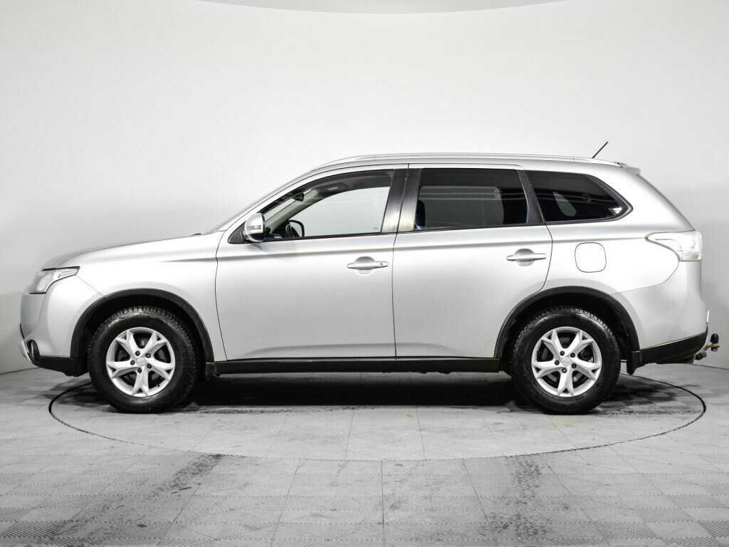 Mitsubishi Outlander с пробегом — 2014 год. Фото: #7