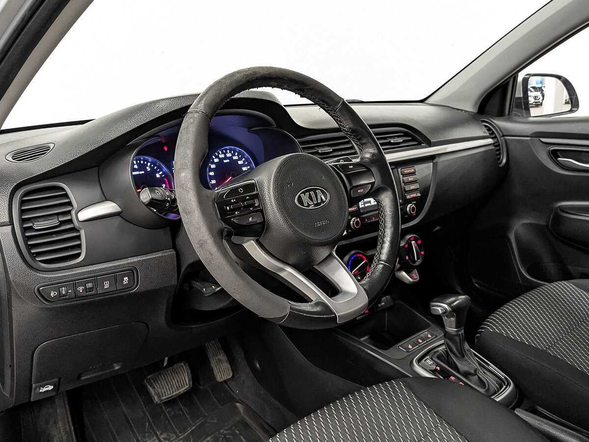 Kia Rio с пробегом — 2020 год. Фото: #13