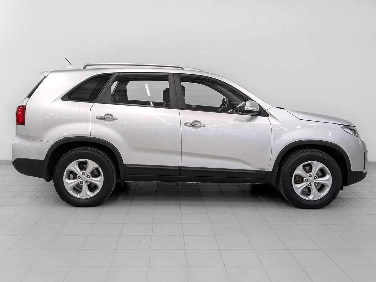 Kia Sorento с пробегом — 2017 год. Фото: #3