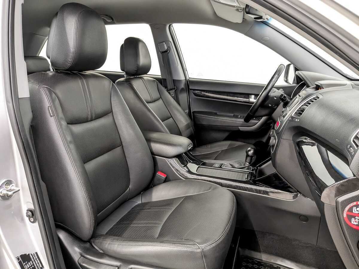 Kia Sorento с пробегом — 2017 год. Фото: #20