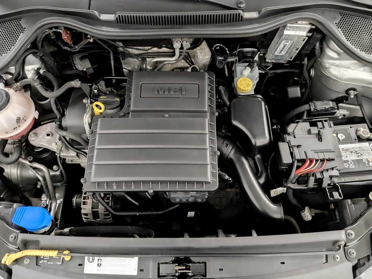 Volkswagen Polo с пробегом — 2018 год. Фото: #8